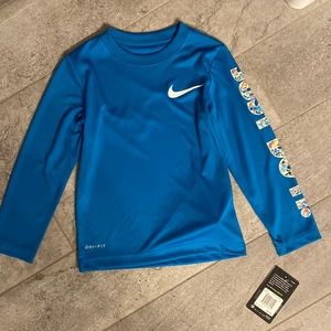 Boys Nike dry-fit long sleeve shirt and pants set